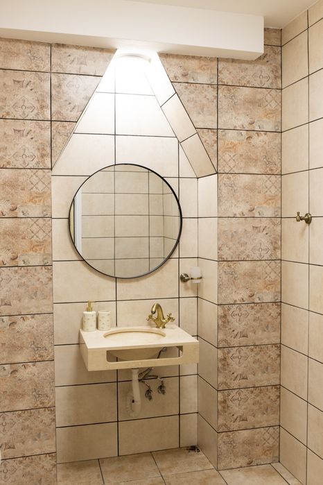 Дава се под наем Къща в с. Лешниково, Област Хасково - 140 кв.м за 550 € - Снимка #13