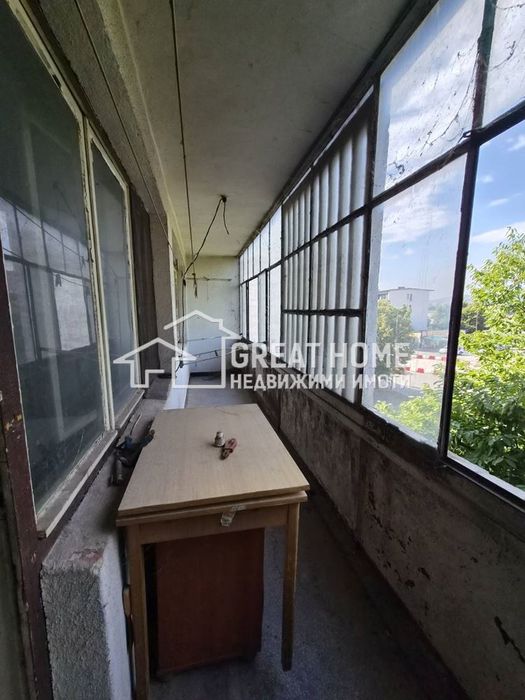 Продава се Тристаен апартамент в Търговище, Център - 61 кв.м за 1214 €/кв.м - Снимка #3