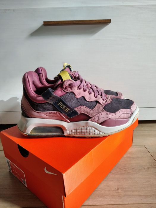 Кецове Nike Jordan 39