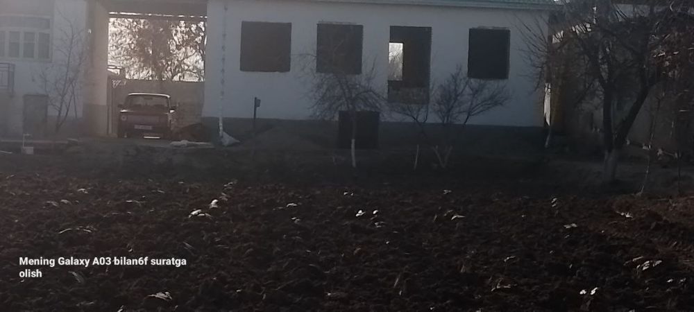 Уй сотилады! Арзон!