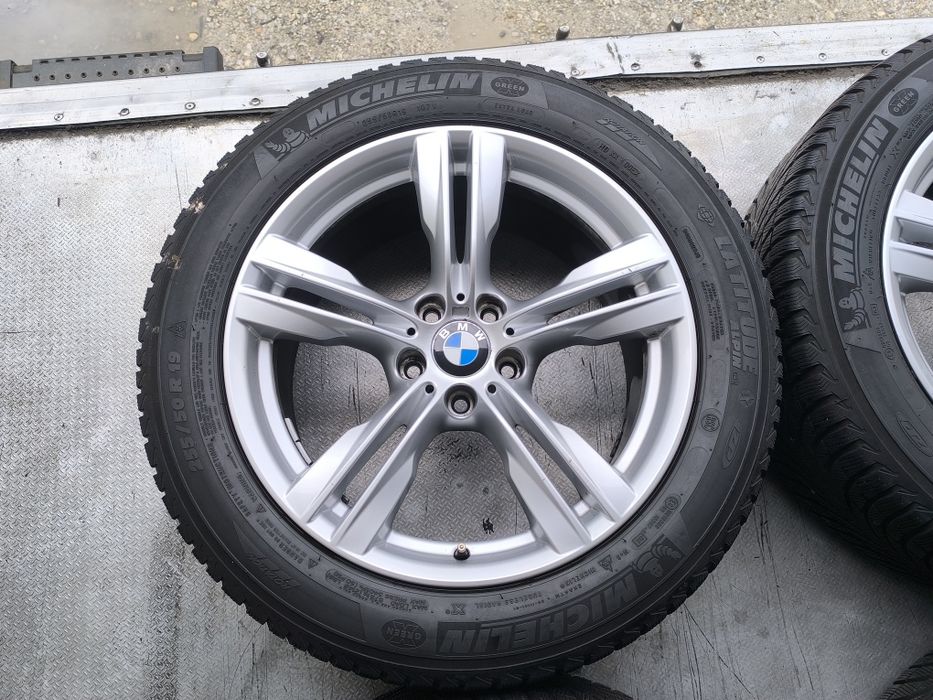 Style 467 M 19 цола джанти с гуми за BMW F15