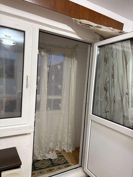 Vând garsonieră Mediaș