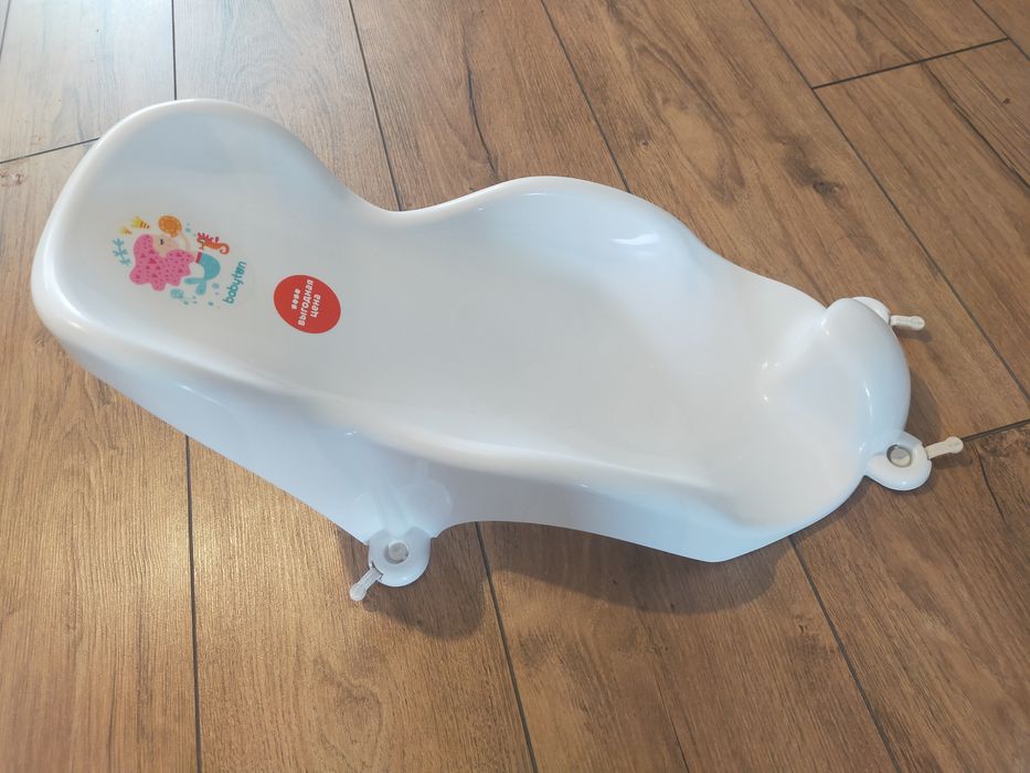 Детские вещи (комбинезон, игрушки))