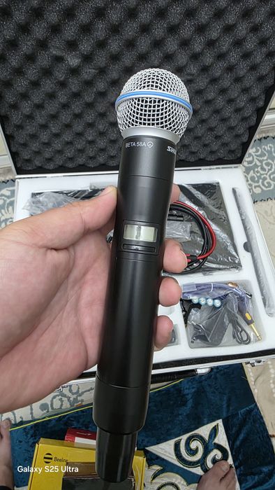 Микрофон безпроводной