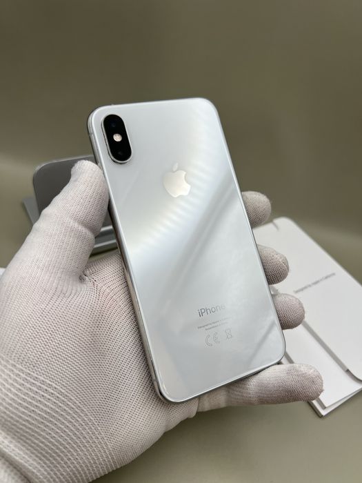 iPhone Xs, iCloud, Silver, КАТО НОВ, НА ЧАСТИ!