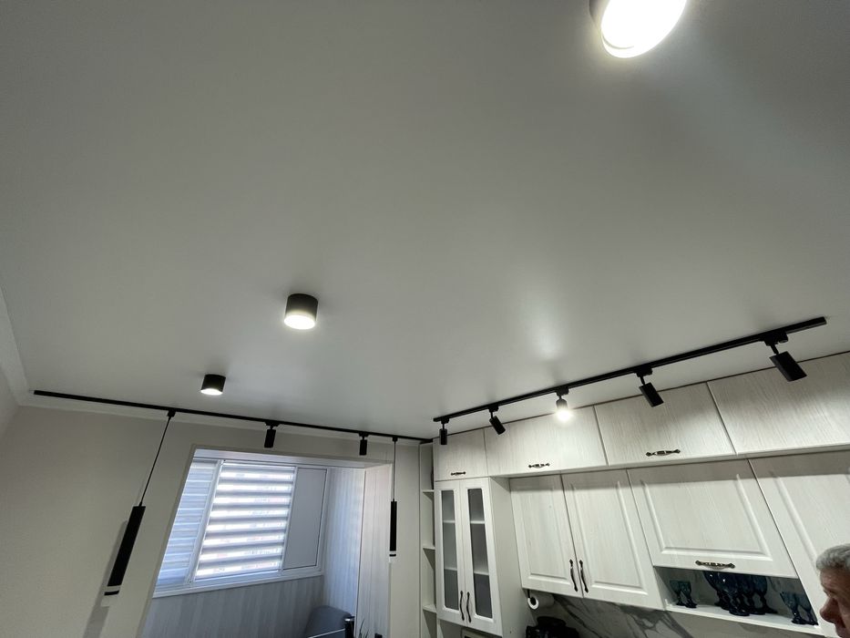 Натяжные потолки