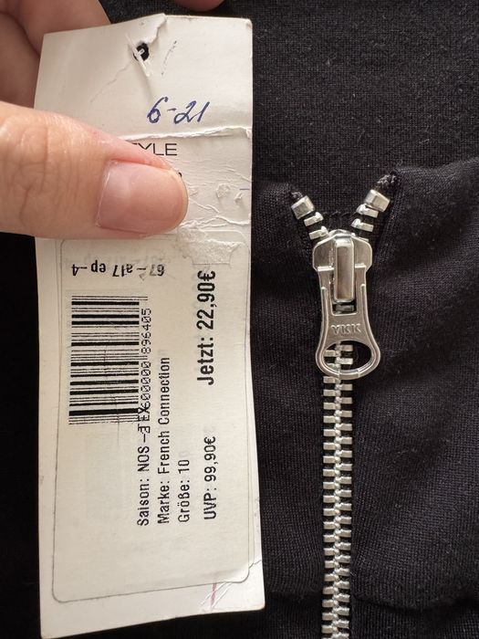 Срочно продам сарафан черный