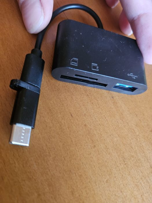 Адаптор  и usb за прехвърляне на данни