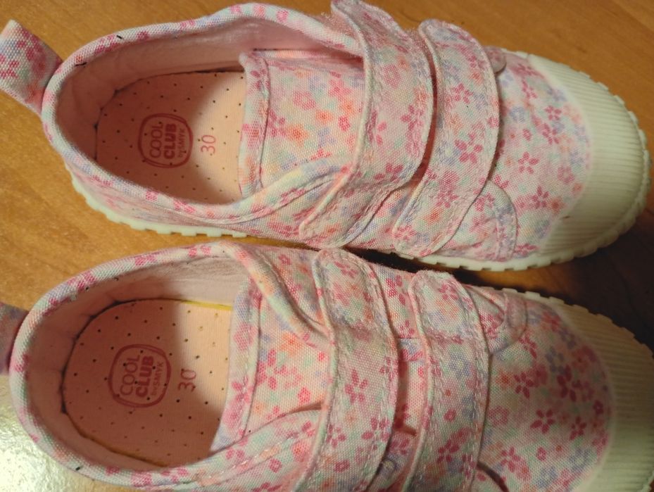 Adidași Smyk Barefoot mărimea 30