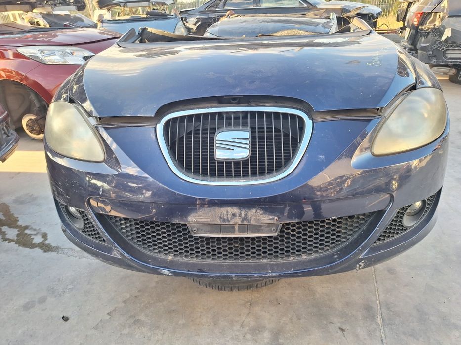 Предна броня Seat Leon / Сеат Leon 2008г.