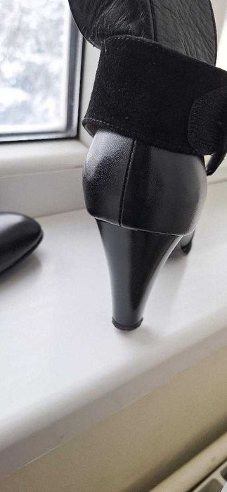 pantofi piele naturala -botine culoare neagra marimea37- 38noi 140 lei