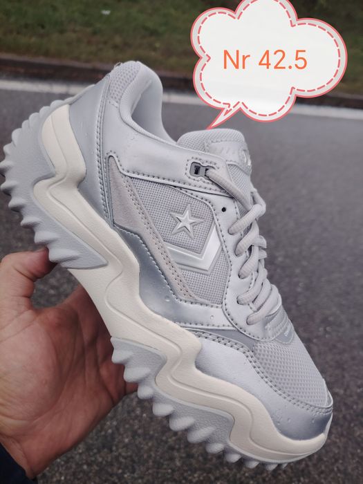 Converse diferite modele și nr