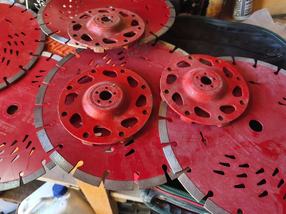 Discuri diamantate hilti 300