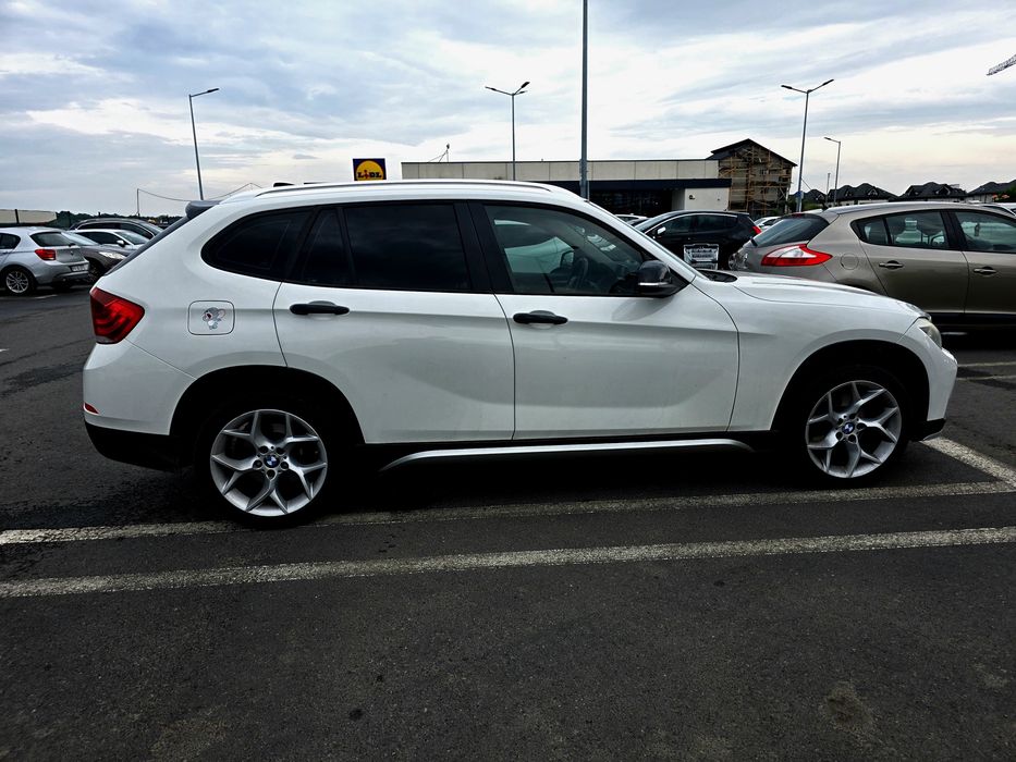 BMW X1 2014 — imagine 2