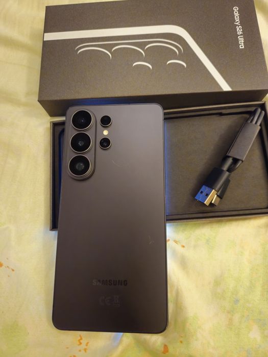 Samsung S26 Ultra  perfect 100% nou la cutie