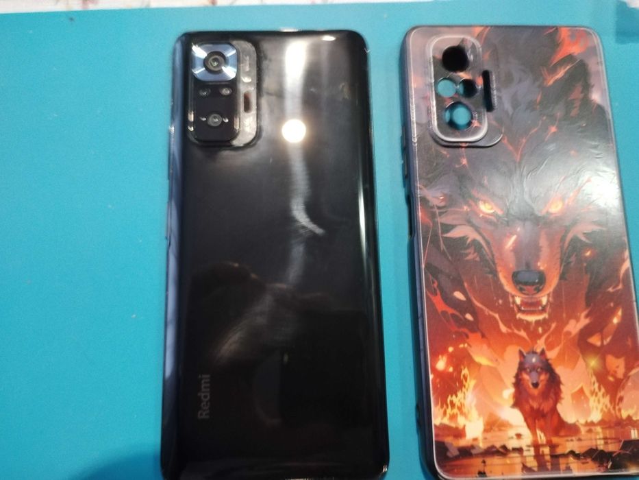 Продавам редми 10 про с подарък калъф 8 ram в  отлично състояние