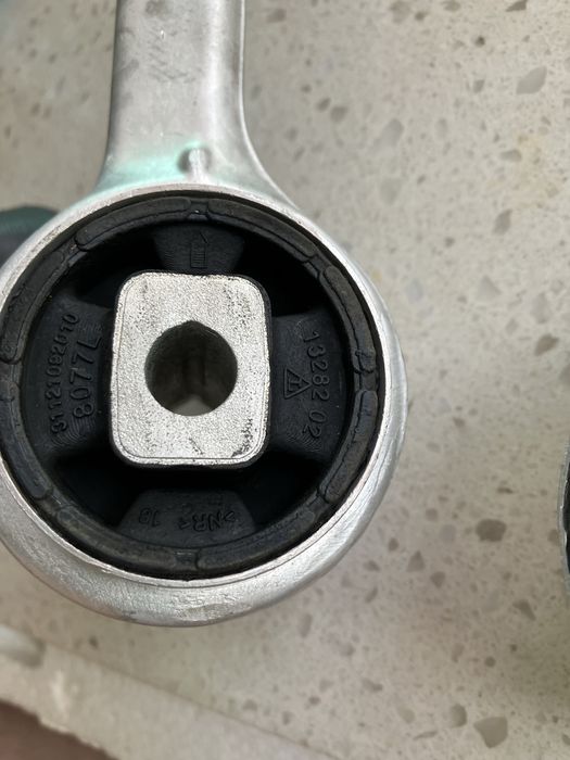 Bmw e39 рычаги оригинал