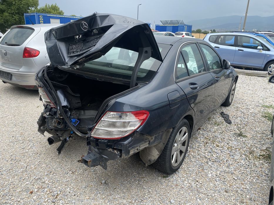 Мерцедес ц220 170кс w204 на части