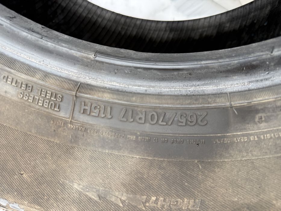 Покрышка зимняя Nitto 265 / 70 / R17, 115H