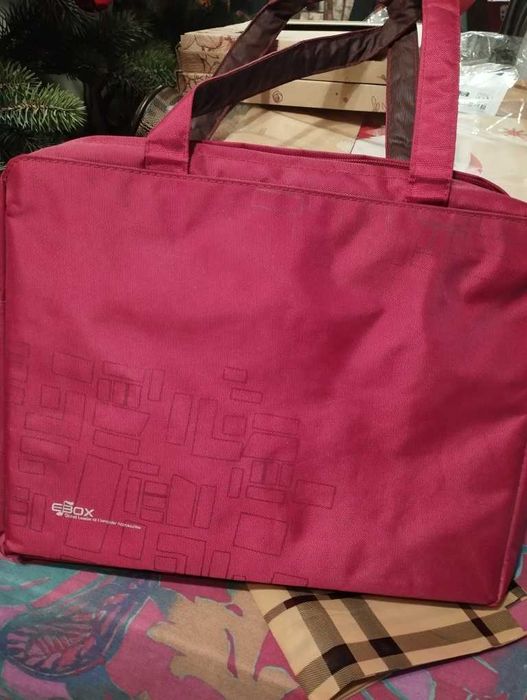 Продам сумку для ноутбука