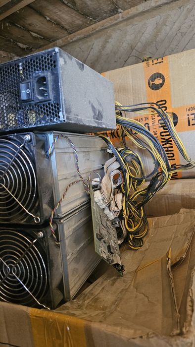 Майнинг ферма ASIC Innosilicon T2T