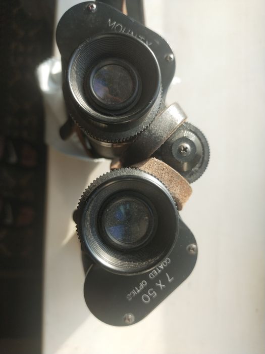 Продам бинокль mounti