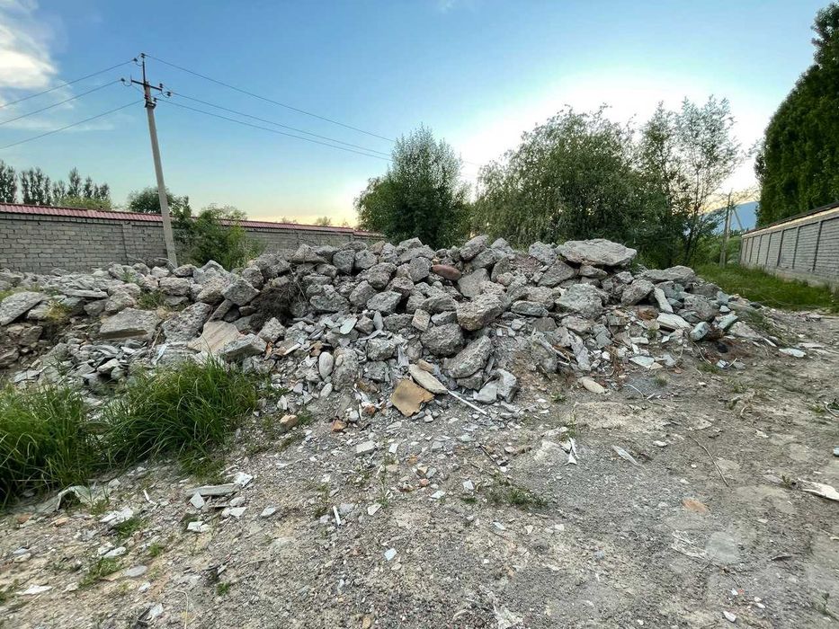 Отдам даром куски бетона