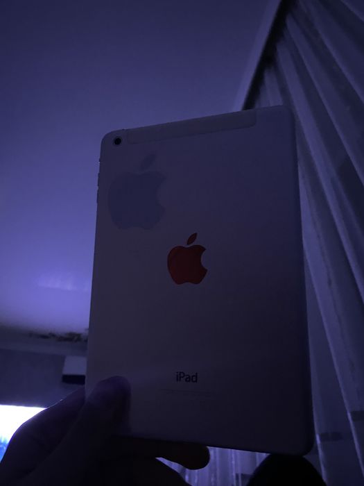 Ipad mini продам срочно