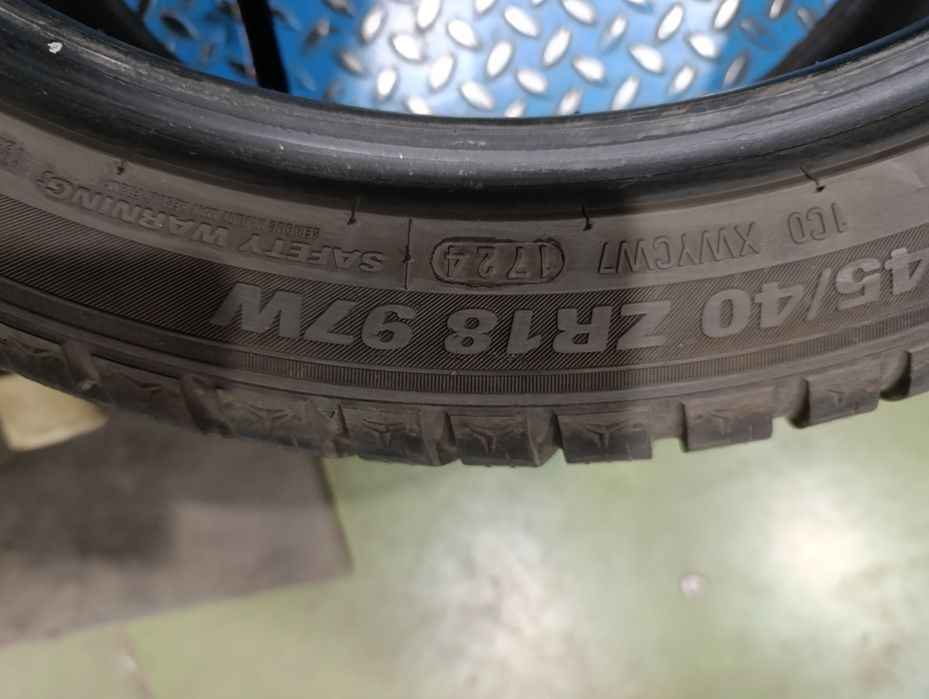 Зимни гуми Kumho 245/40/18 dot 2024