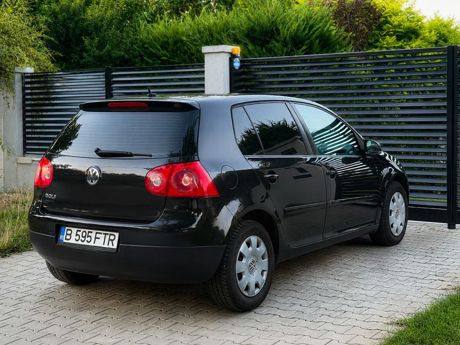 VOLKSWAGEN Golf 2004 — imagine 3