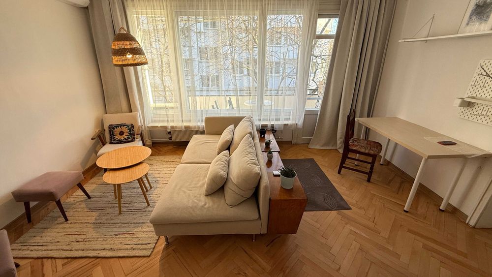 Дава се под наем Двустаен апартамент в Пловдив, Център - 62 кв.м за 453.39 € - Снимка #11