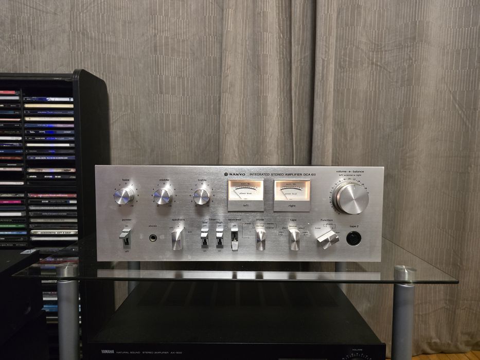 Amplificator Vintage Sanyo DC-611 – VU-Metre Analogice – Stereo Hi-Fi