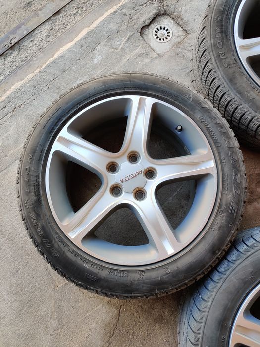 Продам диски с шинами R17 от Lexus IS (Altezza)