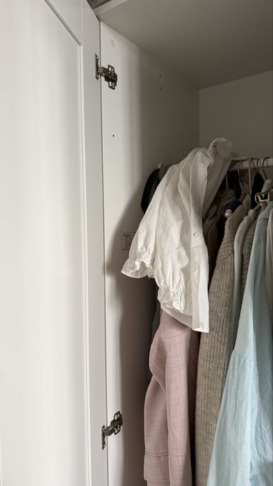 Белый шкаф,мебель