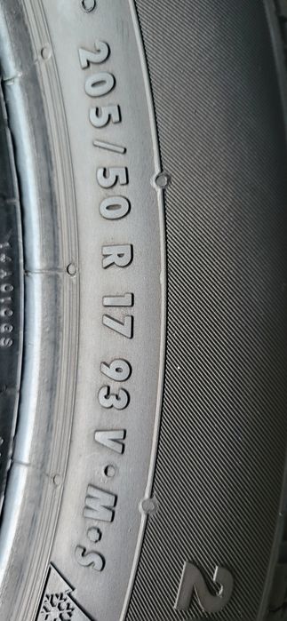 4 anvelope 205 50 17 continental iarna 7mm