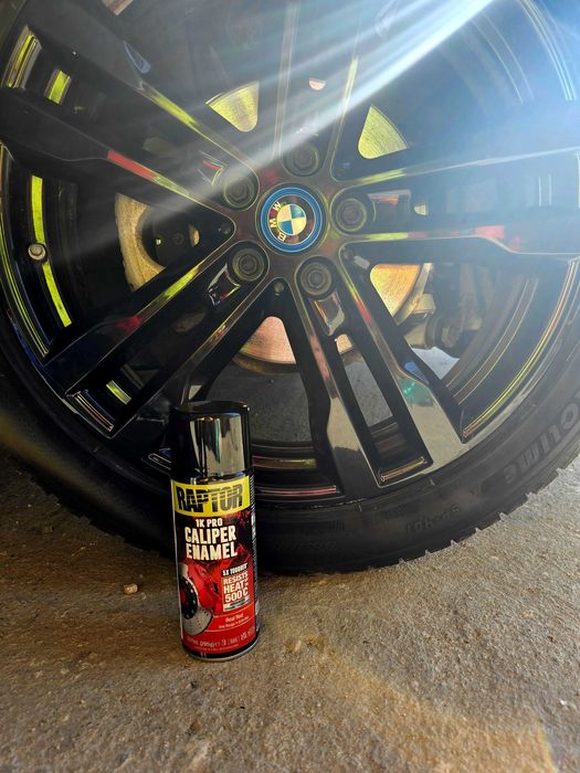 Спрей / Боя за спирачни апарати Раптор