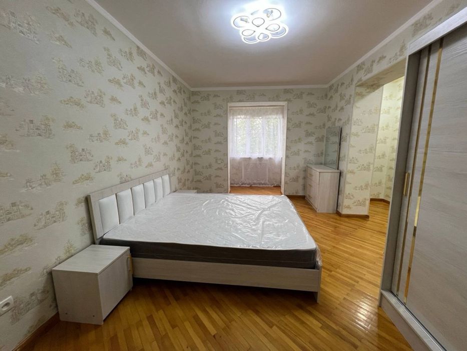 Мирабадский район. Цум/ц7. 3х комнатная 110 школа
