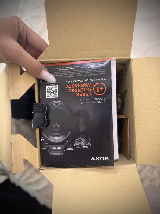 Sony a6400 full box  (Full Kit Profesional Streaming)
