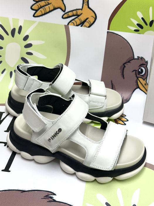 Дамски сандали Pinko НАМАЛЕНИ