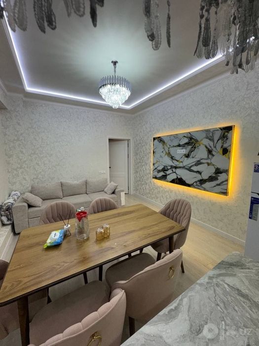 Kritiydan 1 xonali kvartira sotiladi 47500$
