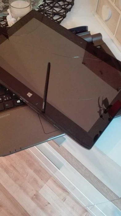 12" Touchscreen Laptop Tablet Medion Akoya Тъчскрийн Лаптоп