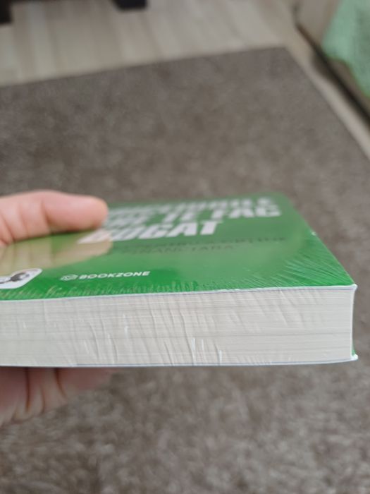 Carte ,,Obiceiuri care te fac bogat"