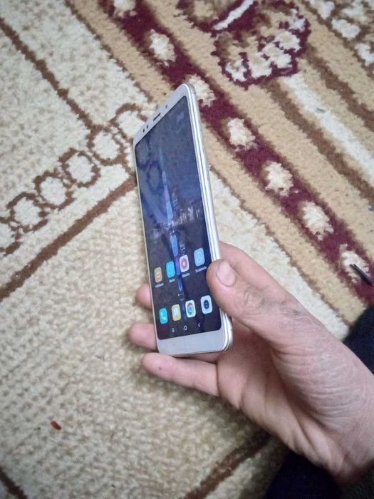 Redmi bitta aybi bor