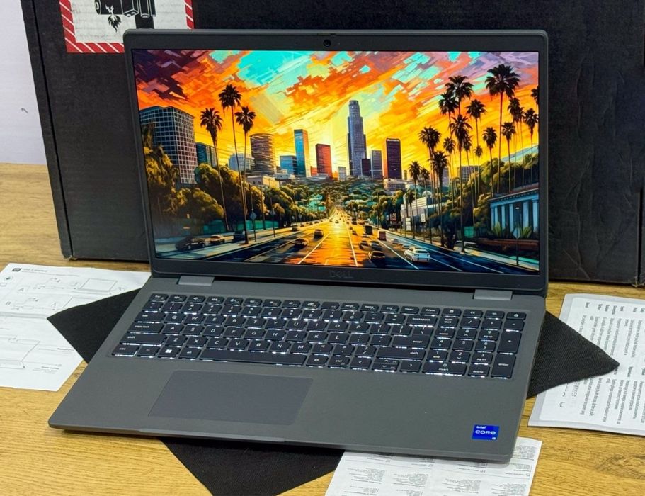 DELL Latitude 3540 Biznes Toifadagi kuchli Notebook 13-AVLOD