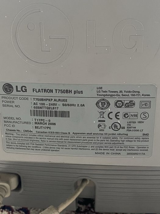Монитор LG flatron t750bh plus