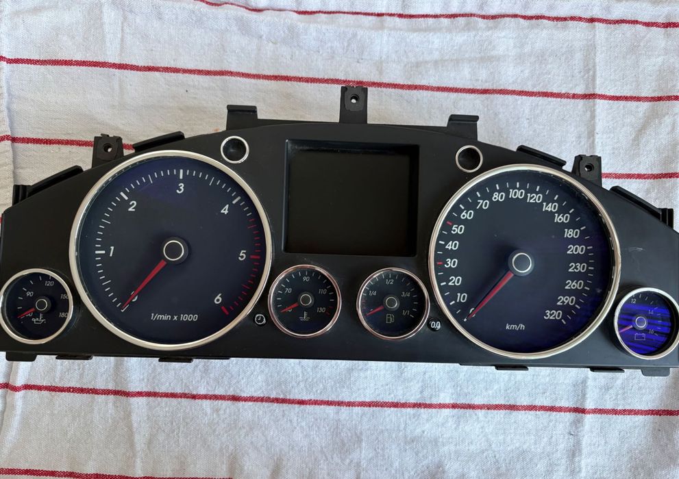 Километраж табло за VW Tuareg