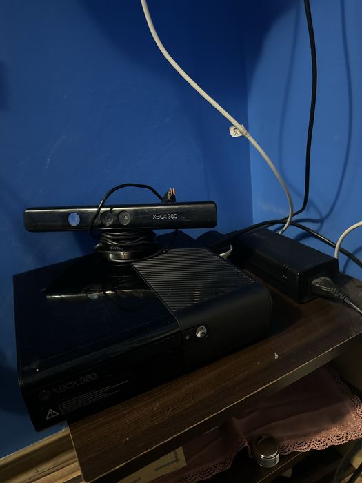 Xbox 360 foarte ingrijit