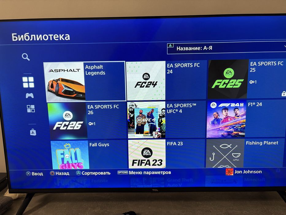 Продаю Пс4 слим 1ТБ