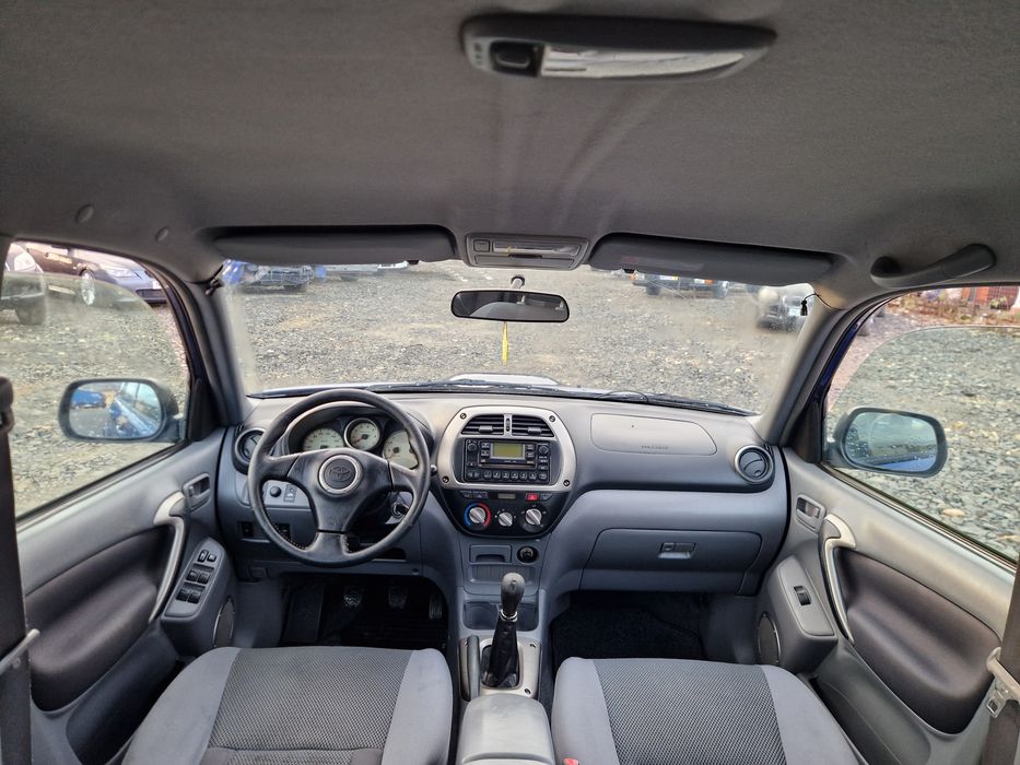 Toyota raw4 2002 2.0 D 116cp 4X4