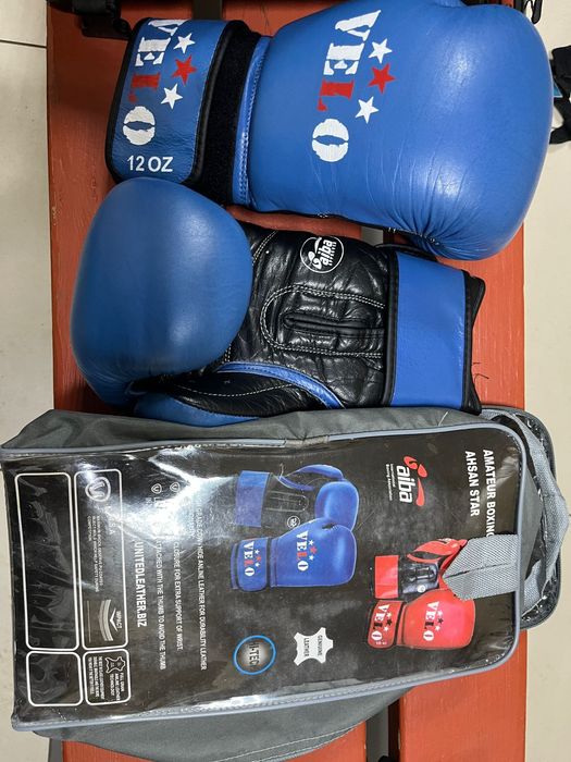 Продаю перчатки оригинал